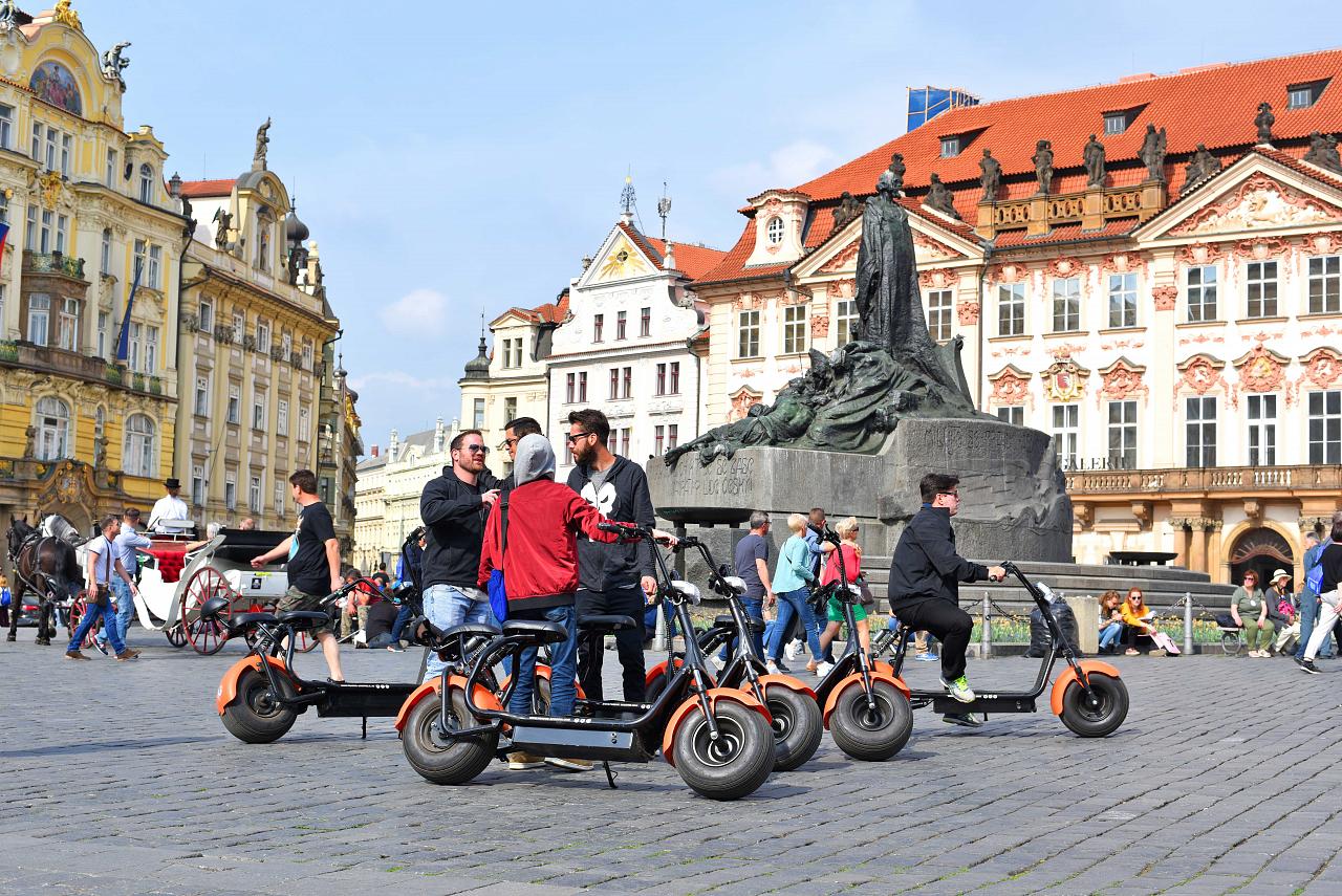 weergaloze uitzichten groepsreis praag