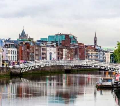 Bewonder Ha`penny bridge als groepsreis naar Dublin